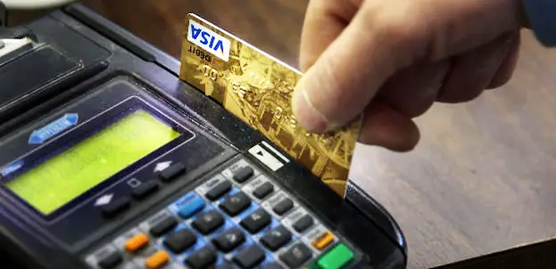 Perbedaan Kartu Kredit dan Kartu Debit