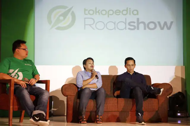 Ibu Dina - Tokopedia Roadshow 2015 Solo