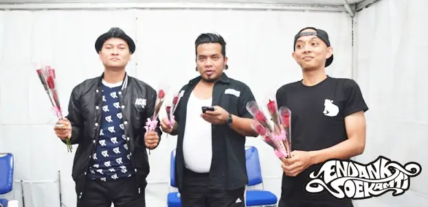 Endank Soekamti, Berkarya Lewat Jalur Mandiri