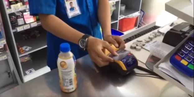 Cara Isi Ulang e-Money Mandiri Bisa Lewat Apa Saja? Isi Ulang e-Money di Indomaret.jpg