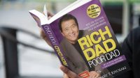 Buku Tentang Saham